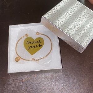 NWT Adjustable Knot Bangle